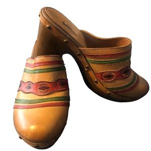 Spring Step Aztec Leather Clogs